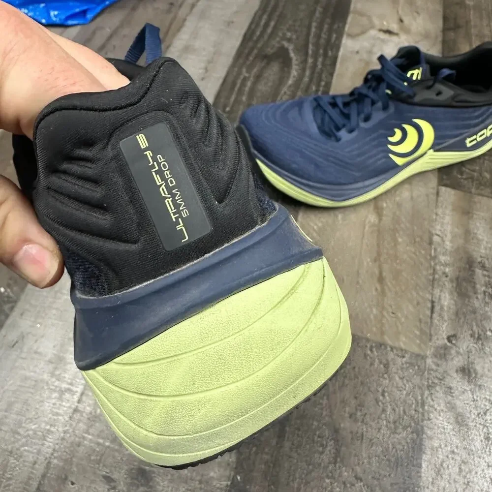 Topo Ultrafly 5 Running Shoes in Navy‎ Lime Men's Size 12 Sneakers